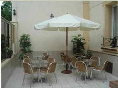 Hotel Victor Hugo Aubervilliers Ngoại thất bức ảnh